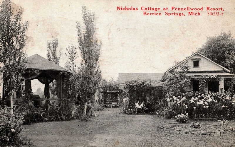 Pennellwood Resort - Vintage Postcard